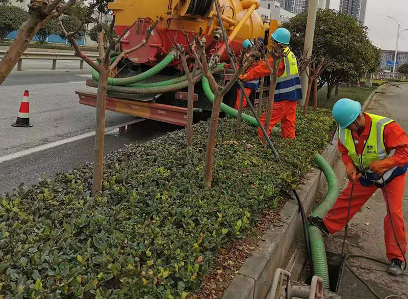 临江市政管道清淤